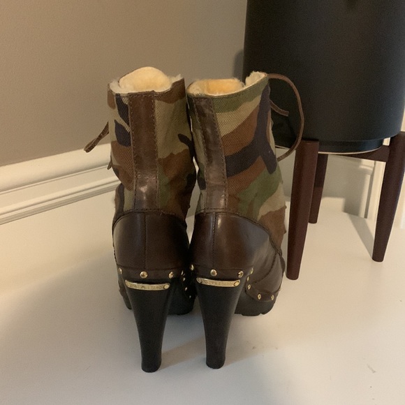 Michael Kors Studded Camouflage Leather Boot Size 6.5 - Picture 8 of 11